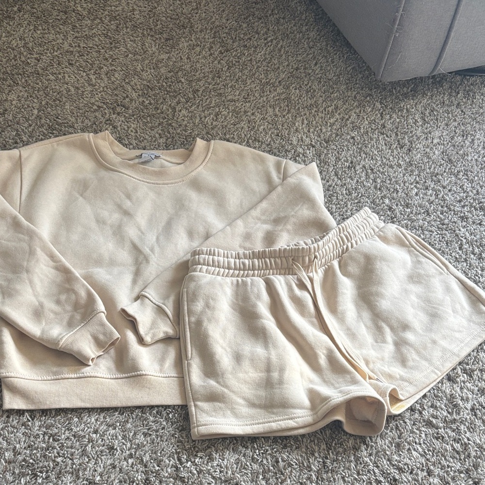 Womens cream 2piece lounge set small better together